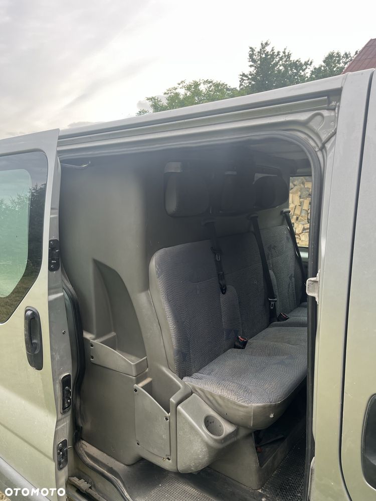 Renault Trafic - 4