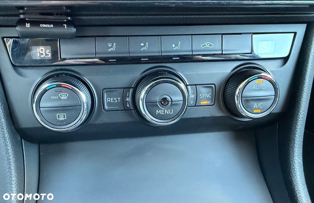 Skoda Superb - 19