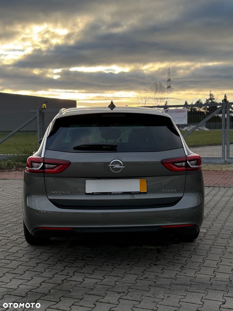 Opel Insignia 2.0 CDTI automatik Sport - 4
