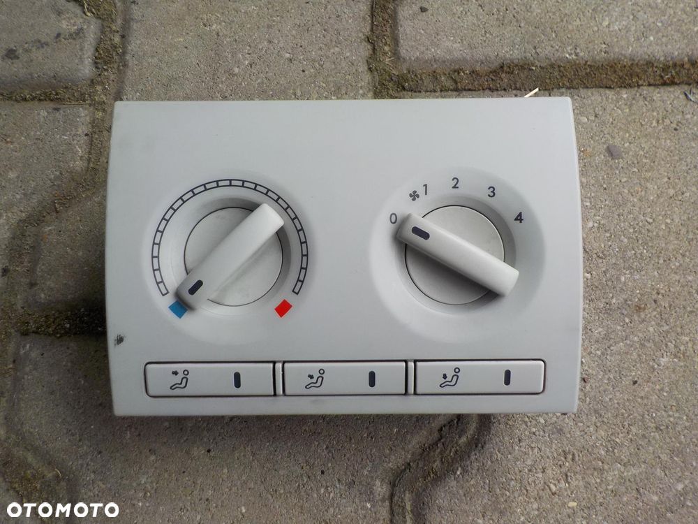VW T5 PANEL OGRZEWANIA NAWIEWU TYŁ 7H5919158 BY20 - 1