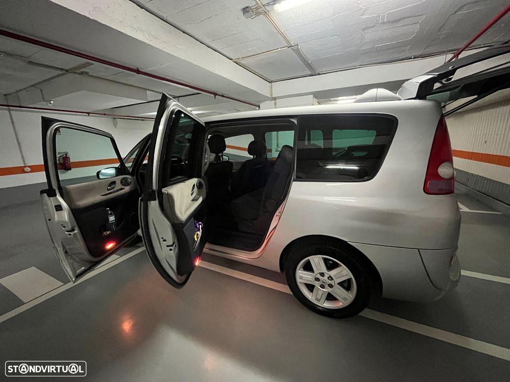 Renault Espace 2.2 dCi Privilège 5L - 7