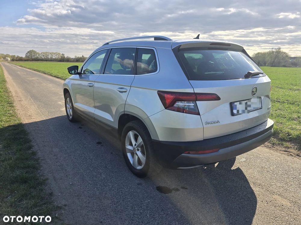 Skoda Karoq 2.0 TDI SCR 4x4 DSG Style - 4