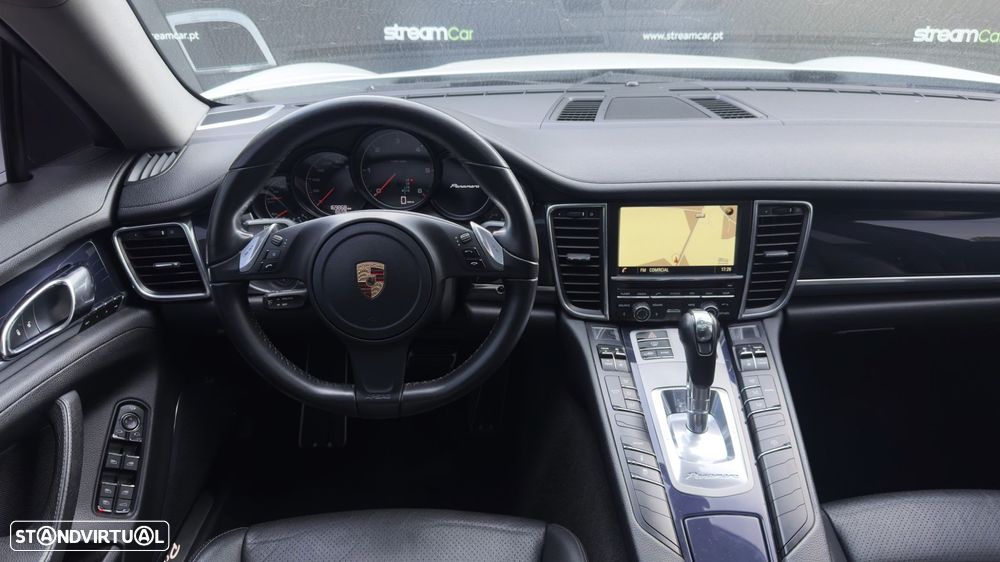 Porsche Panamera Edition - 16