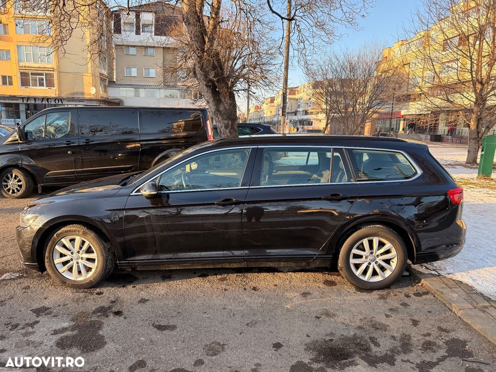Volkswagen Passat 2.0 TDI SCR DSG Comfortline - 6