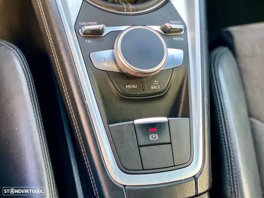 Audi TT Coupé 2.0 TDI S-line - 17