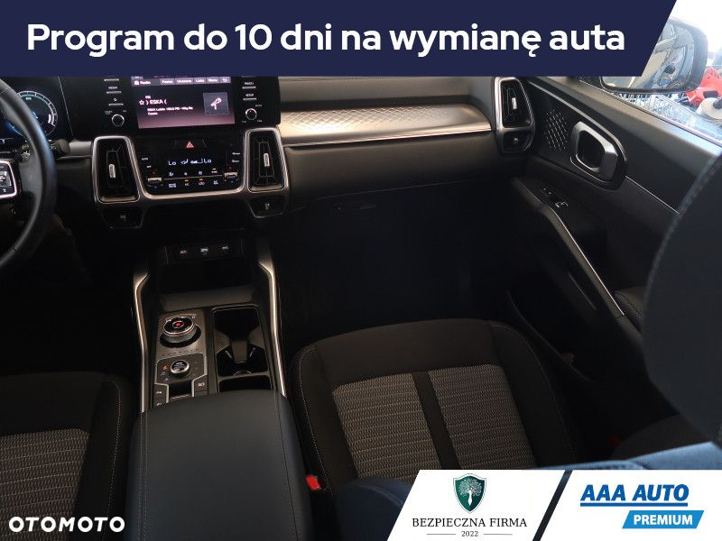 Kia Sorento - 9
