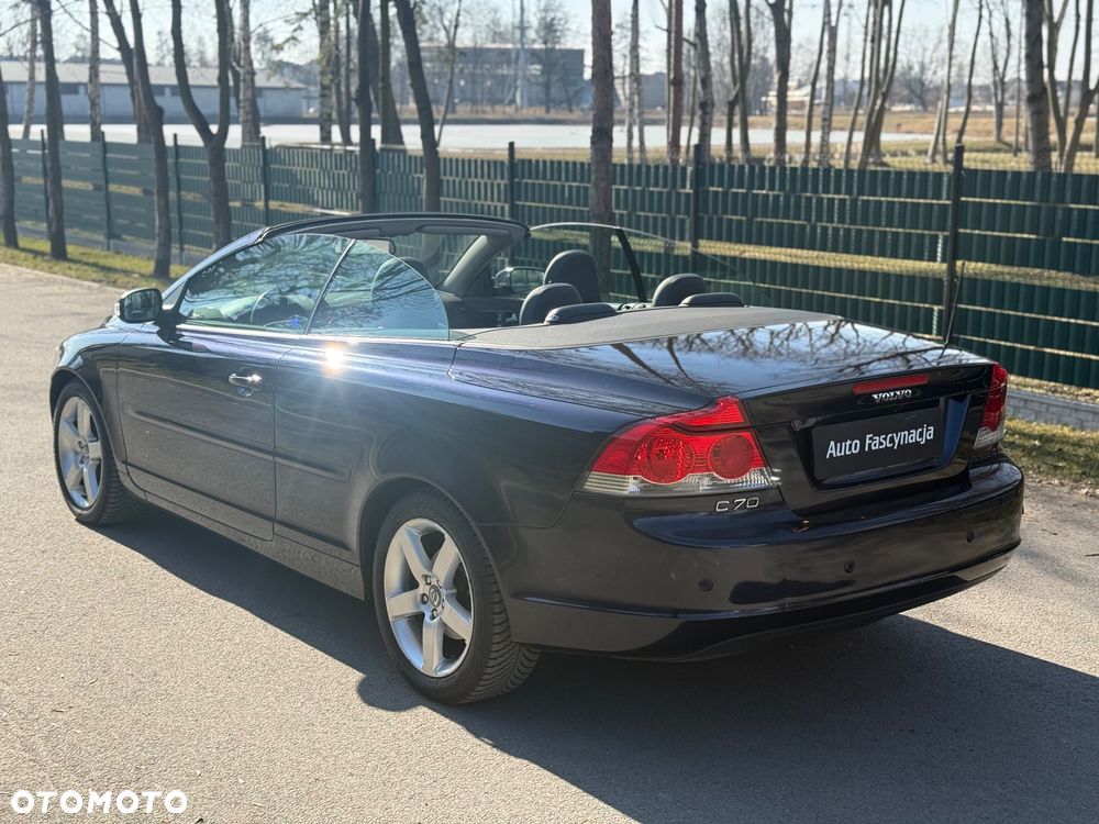 Volvo C70 2.0D Momentum - 5