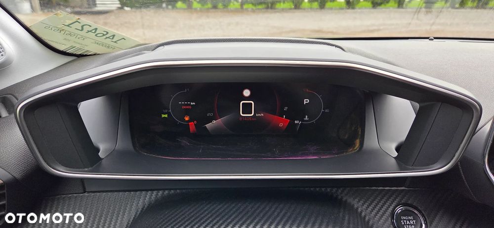 Peugeot 208 - 15