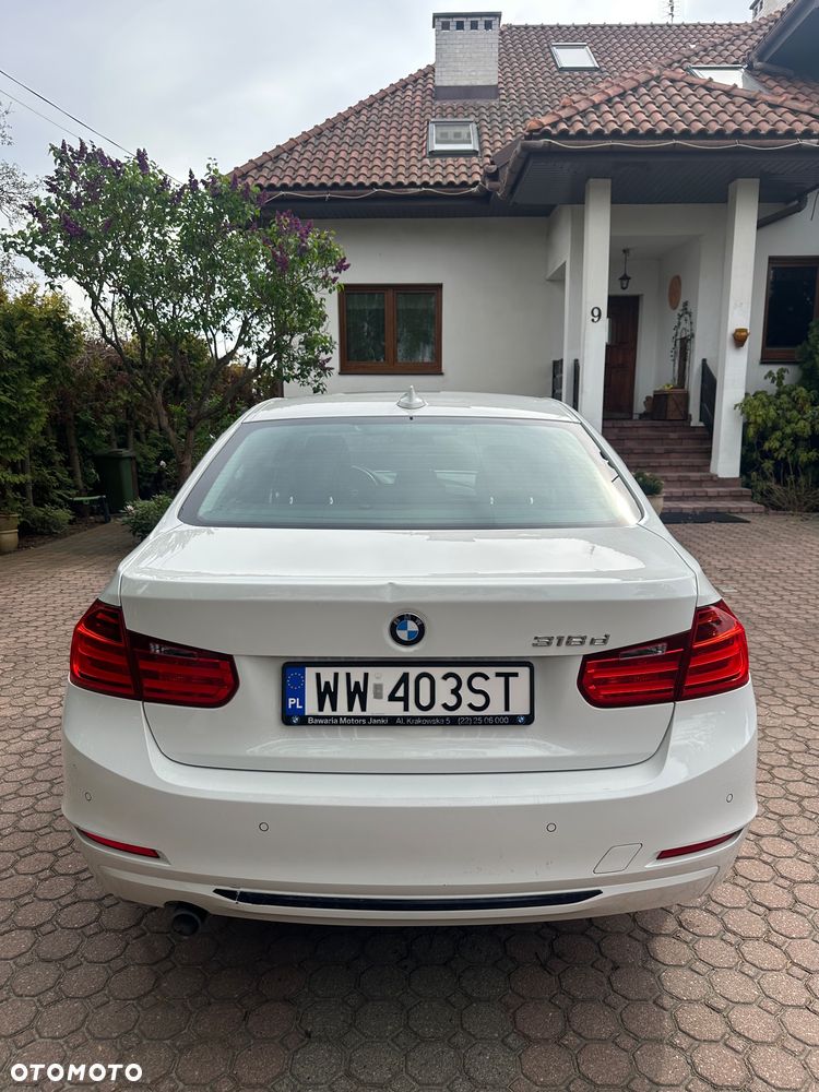 BMW Seria 3 - 16