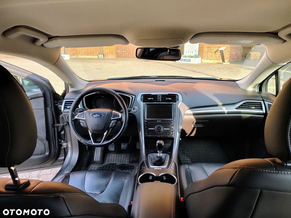 Ford Mondeo 1.5 TDCi ECOnetic Start-Stopp Titanium - 16