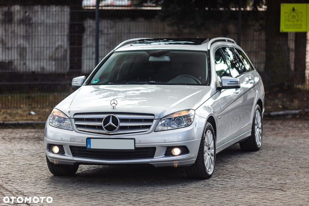 Mercedes-Benz Klasa C 180 BlueEFFICIENCY Elegance - 1
