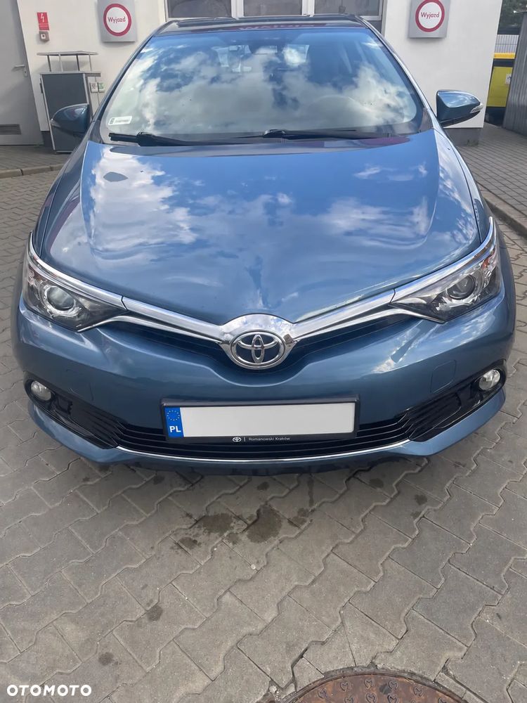 Toyota Auris 1.6 Classic Plus - 2