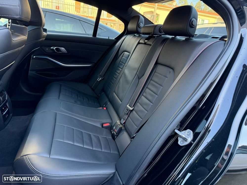 BMW M340 d xDrive - 14