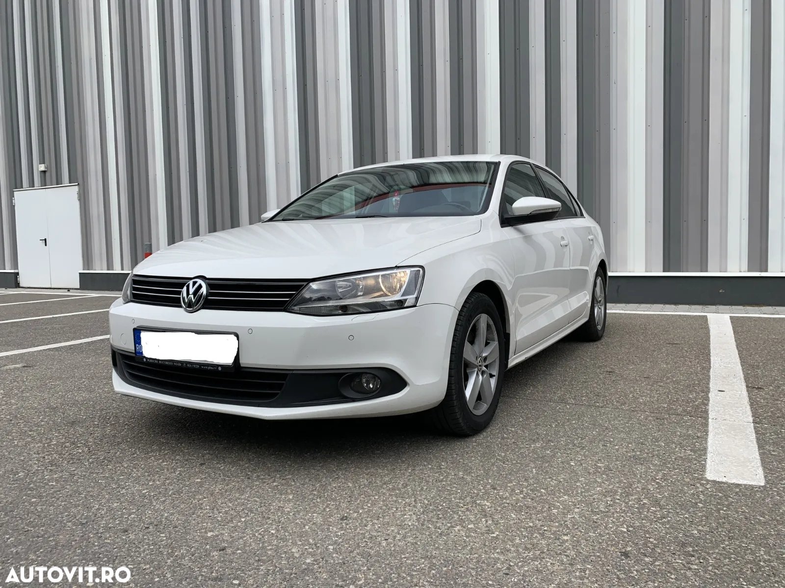 Volkswagen Jetta 1.2 TSI Comfortline - 2