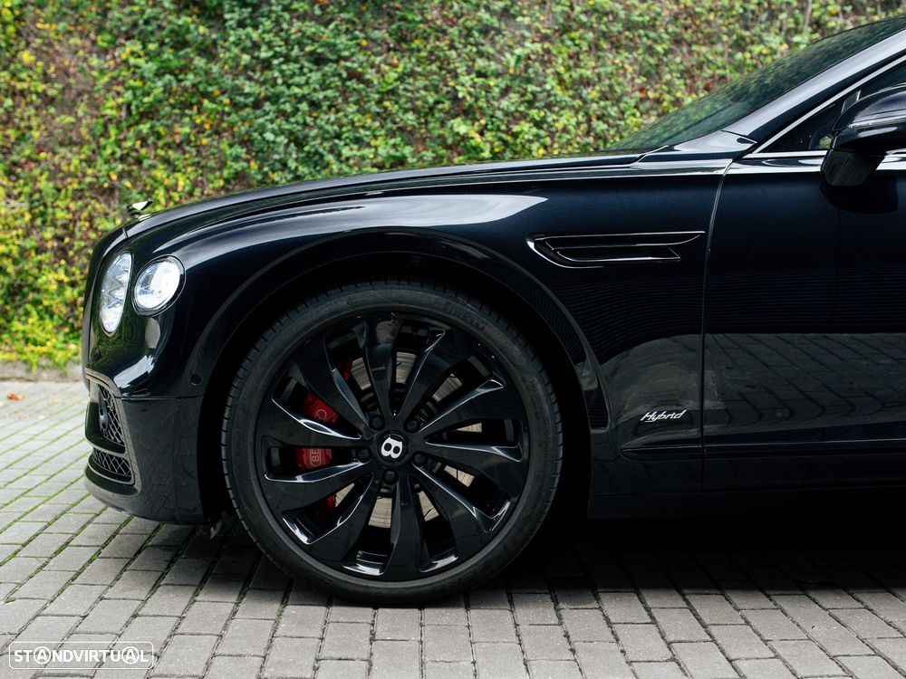 Bentley Flying Spur Hybrid - 7
