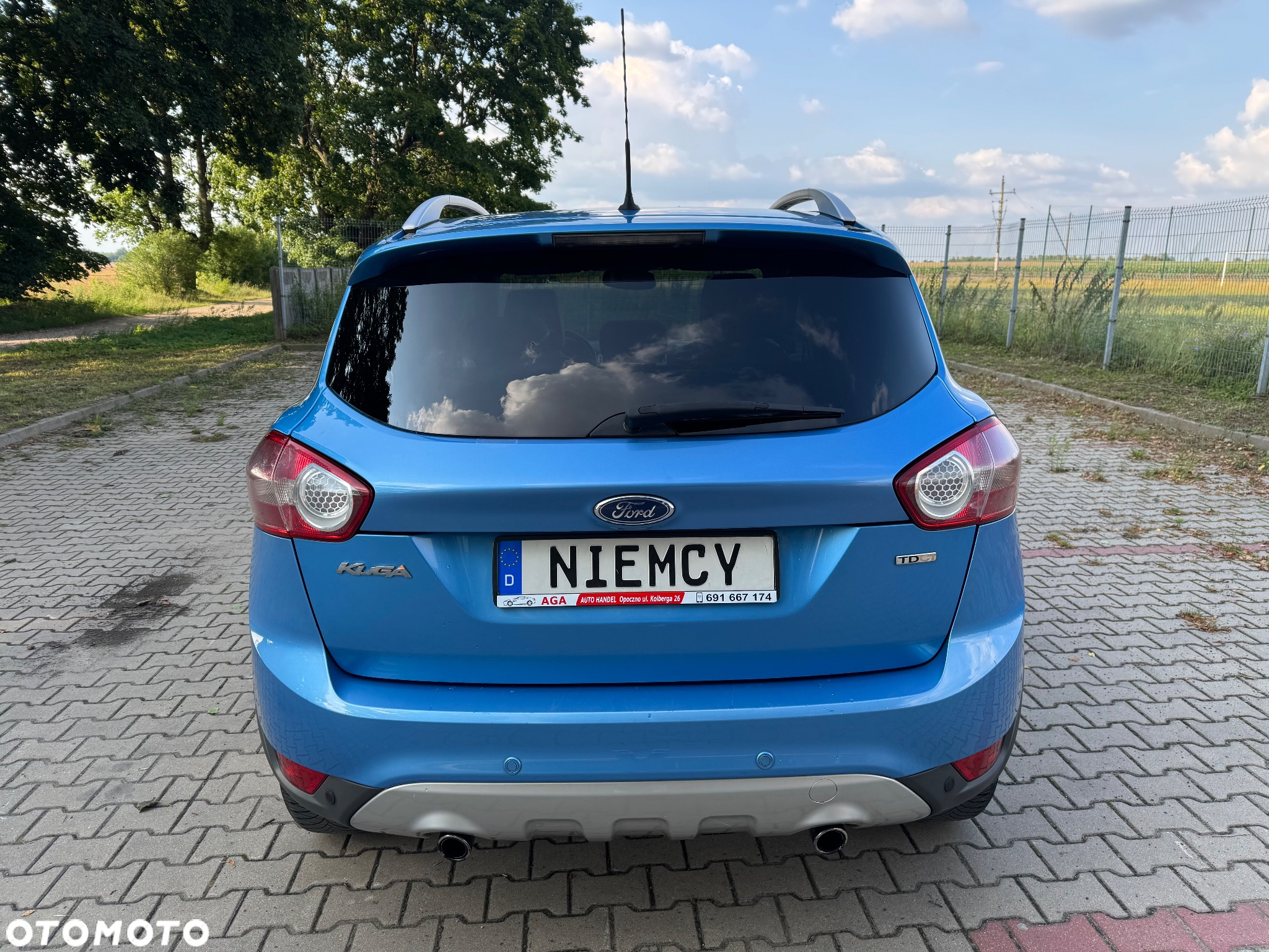 Ford Kuga - 2