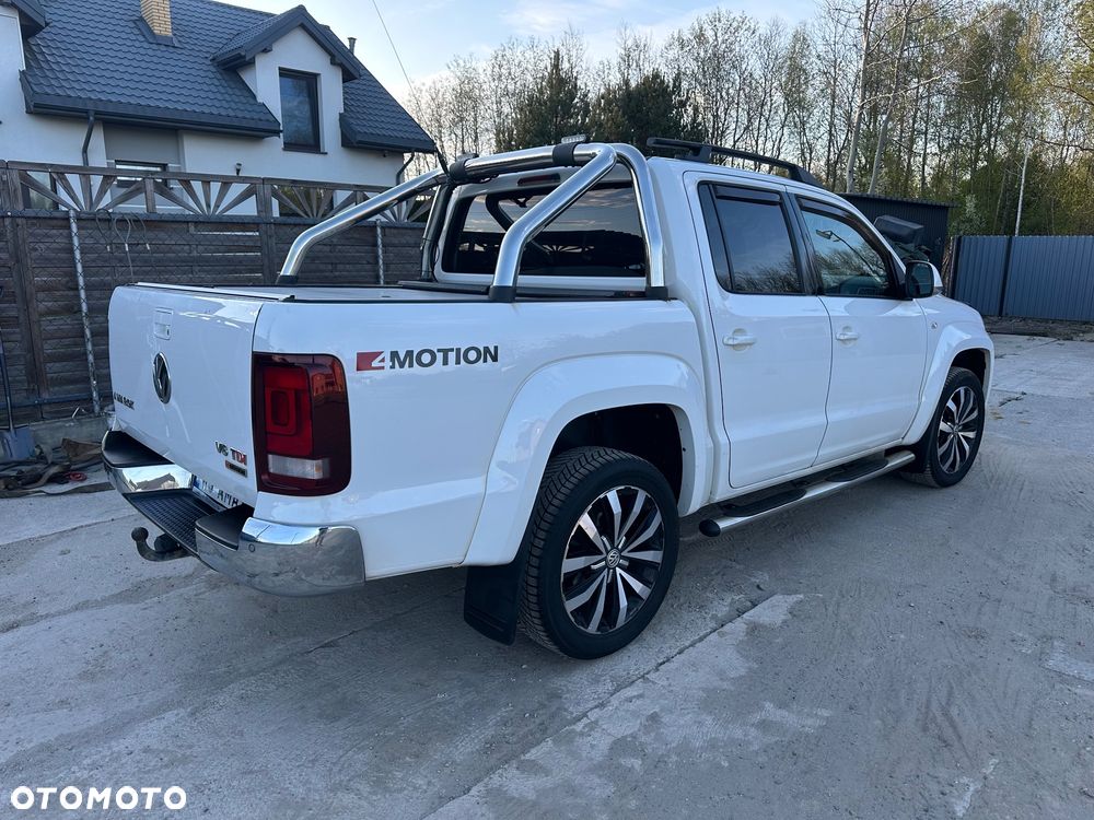 Volkswagen Amarok 3.0 V6 TDi 4MOTION Highline - 4