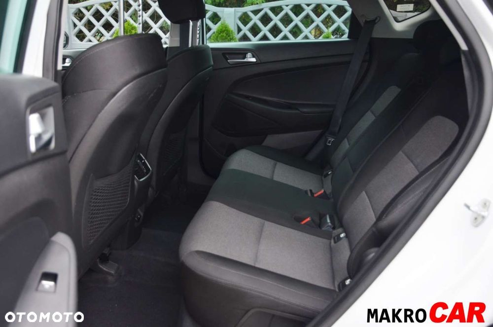 Hyundai Tucson 1.6 GDI BlueDrive Comfort 2WD - 14