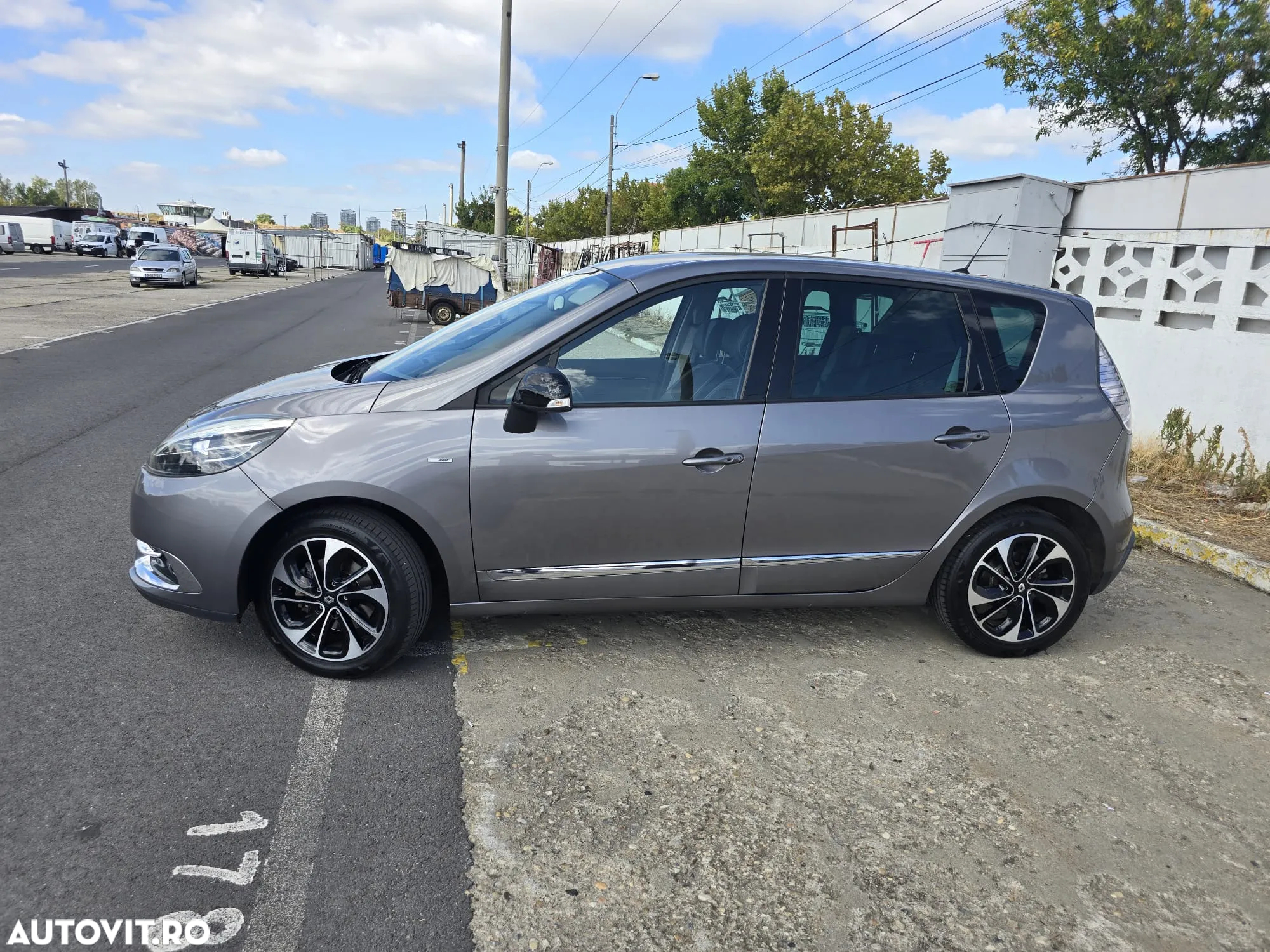 Renault Scenic ENERGY TCe 130 BOSE EDITION - 3