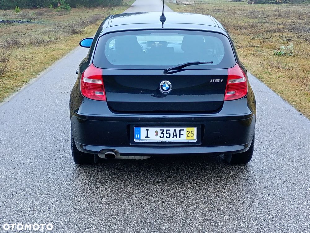 BMW Seria 1 - 10