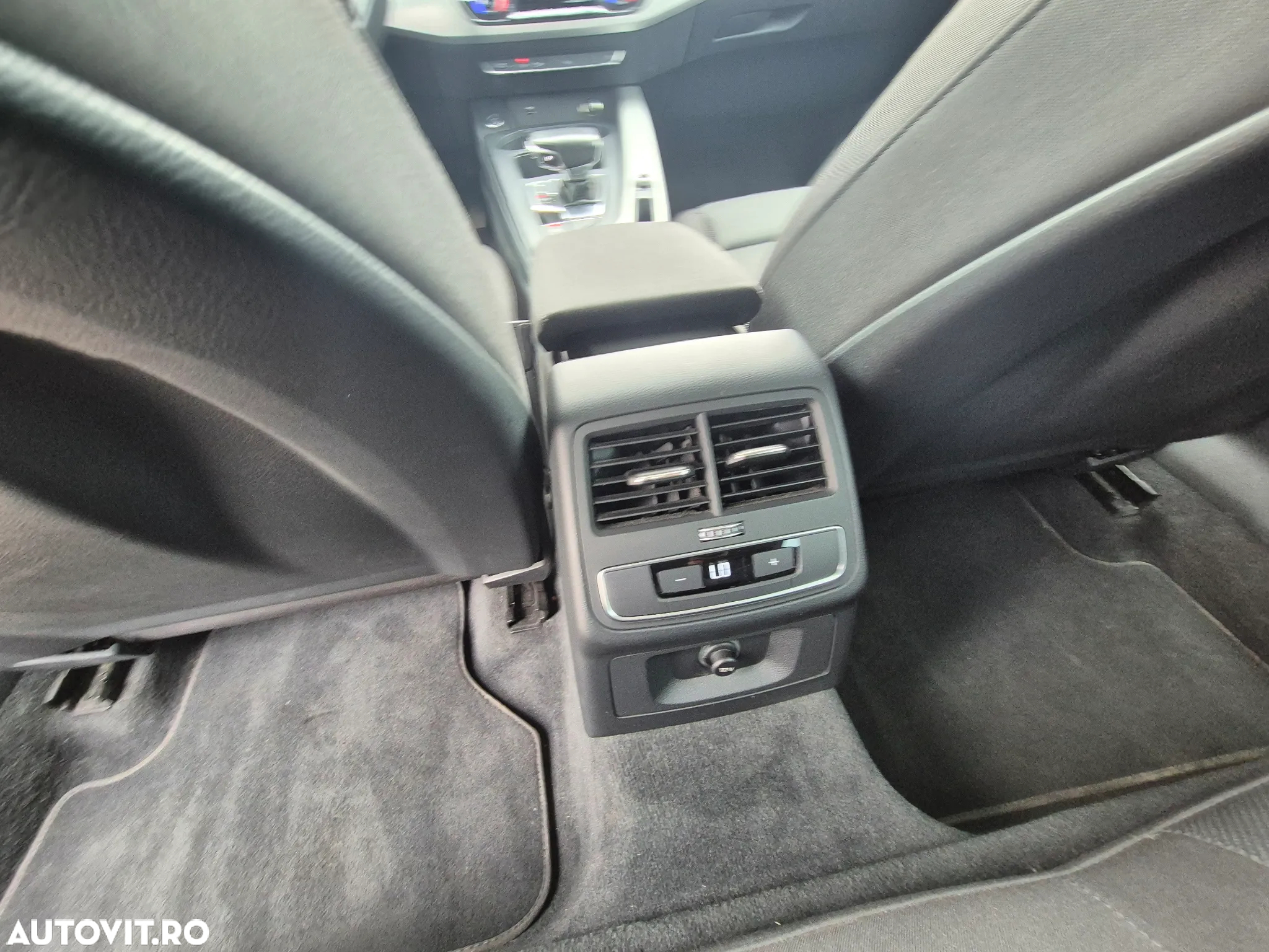 Audi A4 Avant 2.0 35 TDI S tronic MHEV S Line - 3