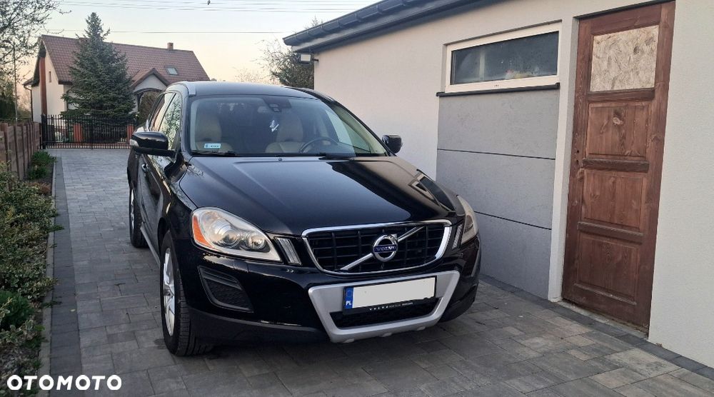Volvo XC 60 2.4D AWD Momentum - 1