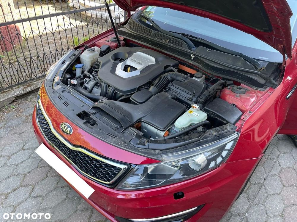 Kia Optima - 36