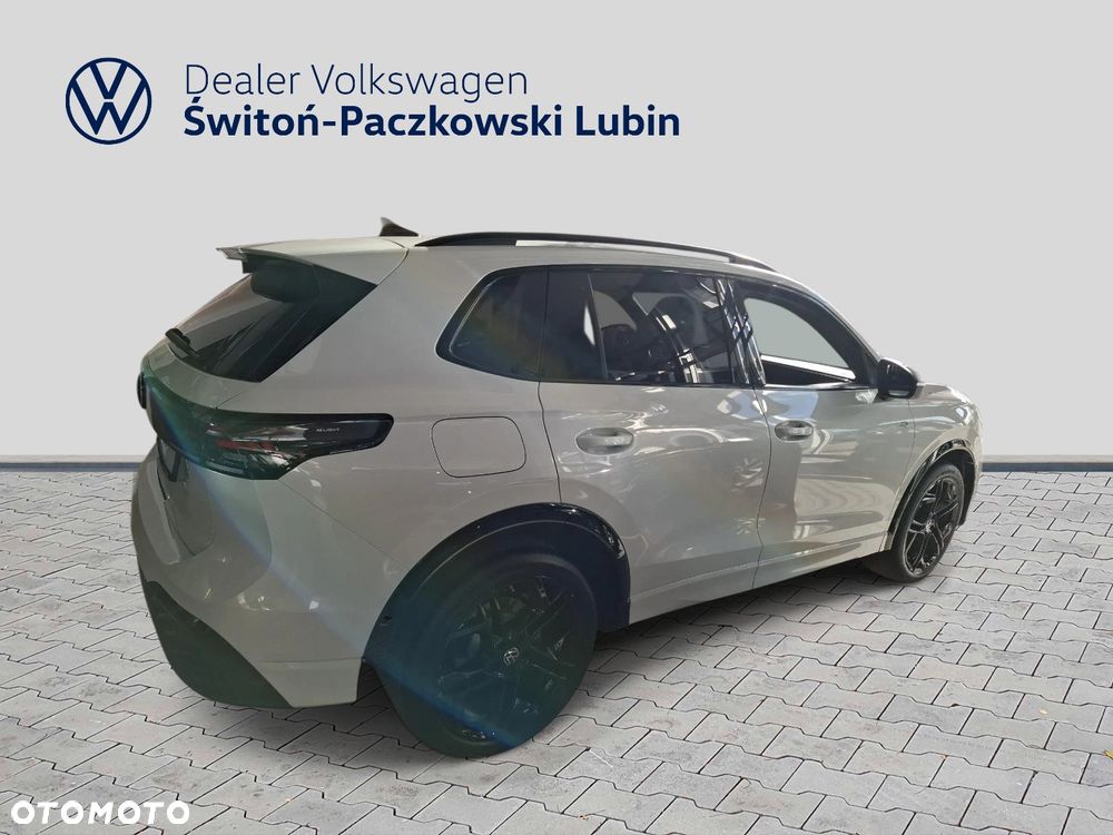 Volkswagen Tiguan - 7