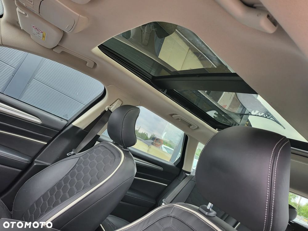 Ford Mondeo Vignale 2.0 TDCi PowerShift - 23