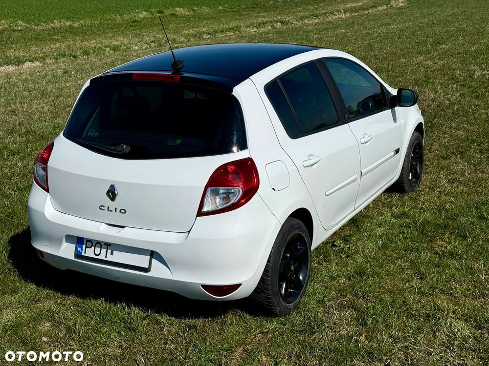 Renault Clio 1.5 dCi Dwudziestka - 1