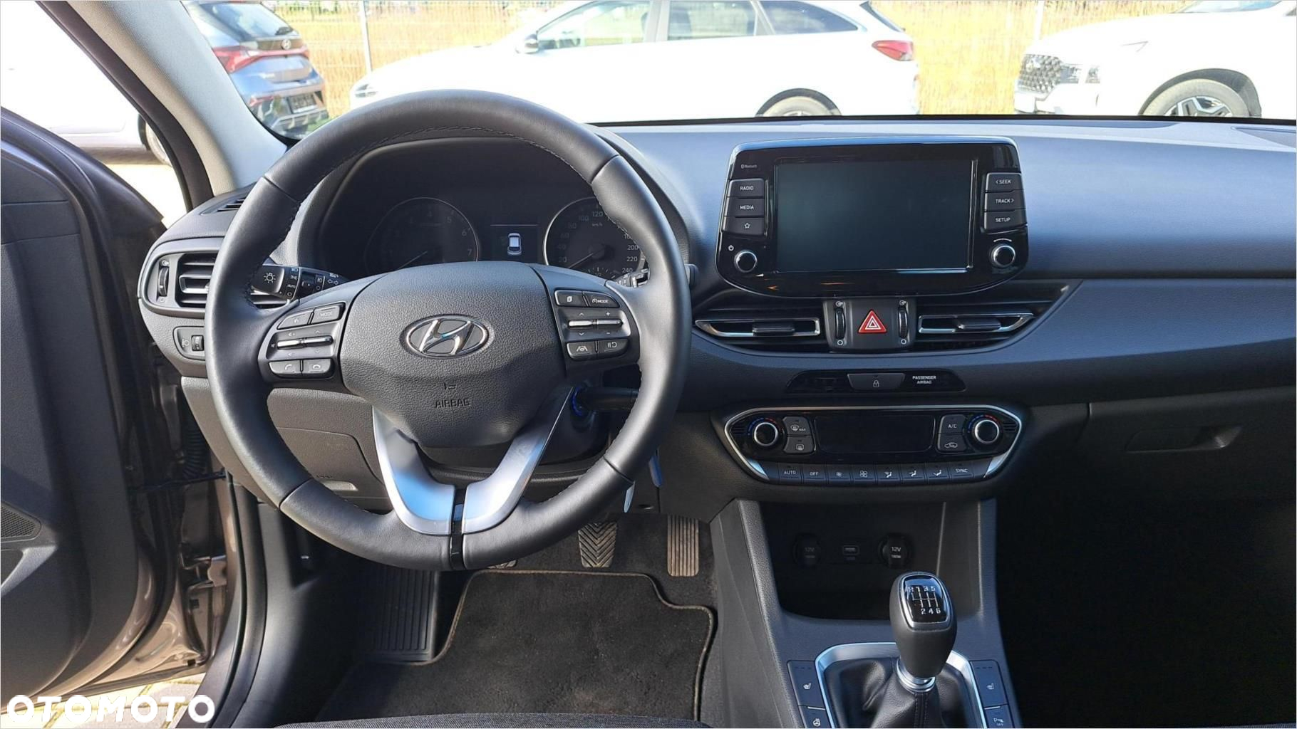 Hyundai i30 - 13