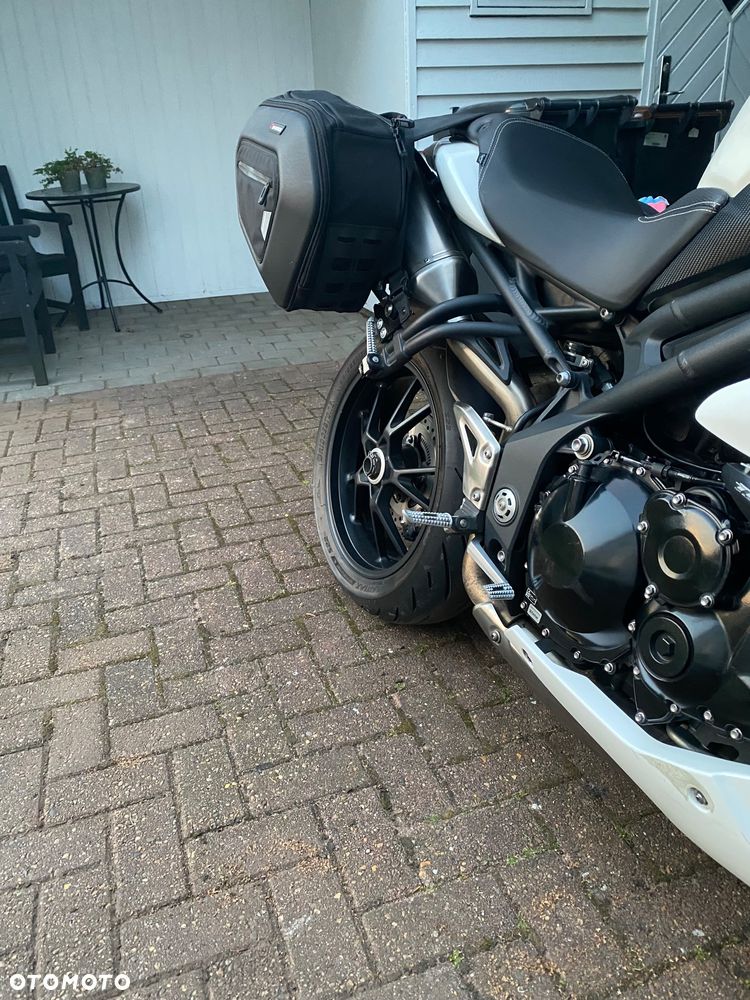 Triumph Speed Triple - 7