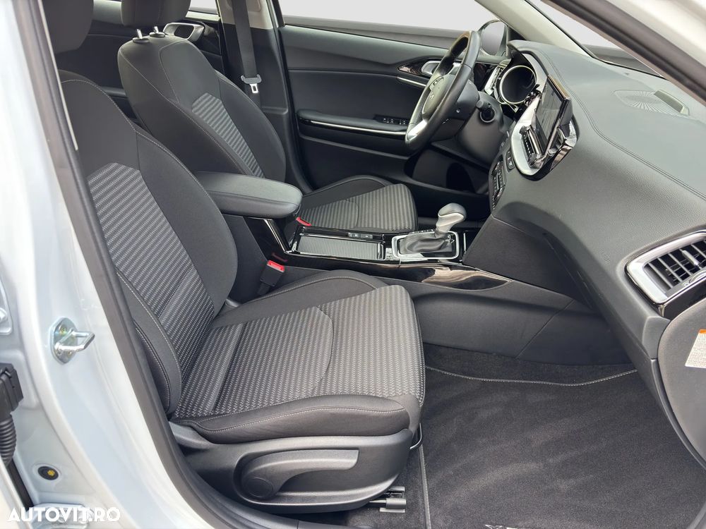 Kia XCeed 1.6 GDI DCT6 OPF SPIRIT - 17