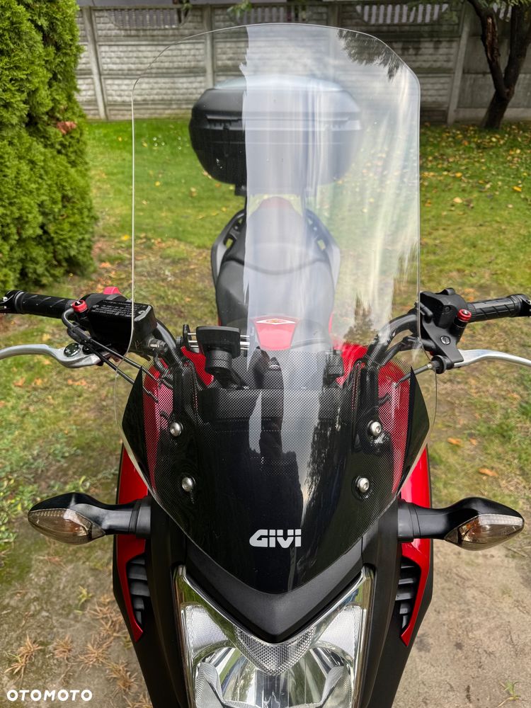 Honda NC - 19