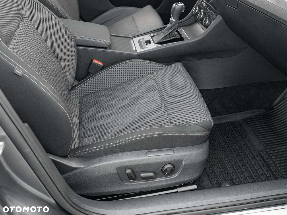 Skoda Superb 2.0 TDI SCR Style DSG - 31