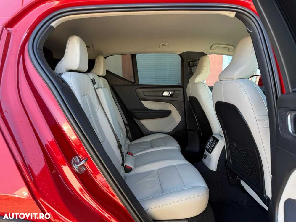 VOLVO XC40 2021 — imagine 46