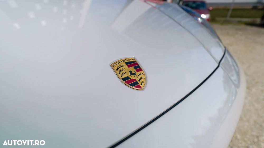 Porsche Cayenne Turbo - 8