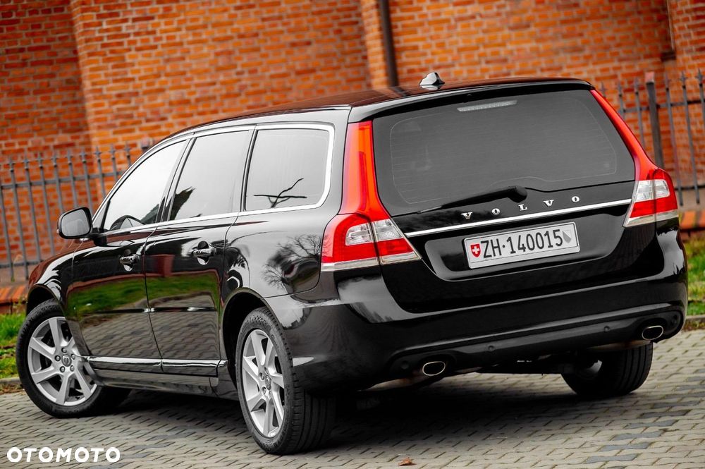 Volvo V70 T6 AWD Geartronic Momentum - 16