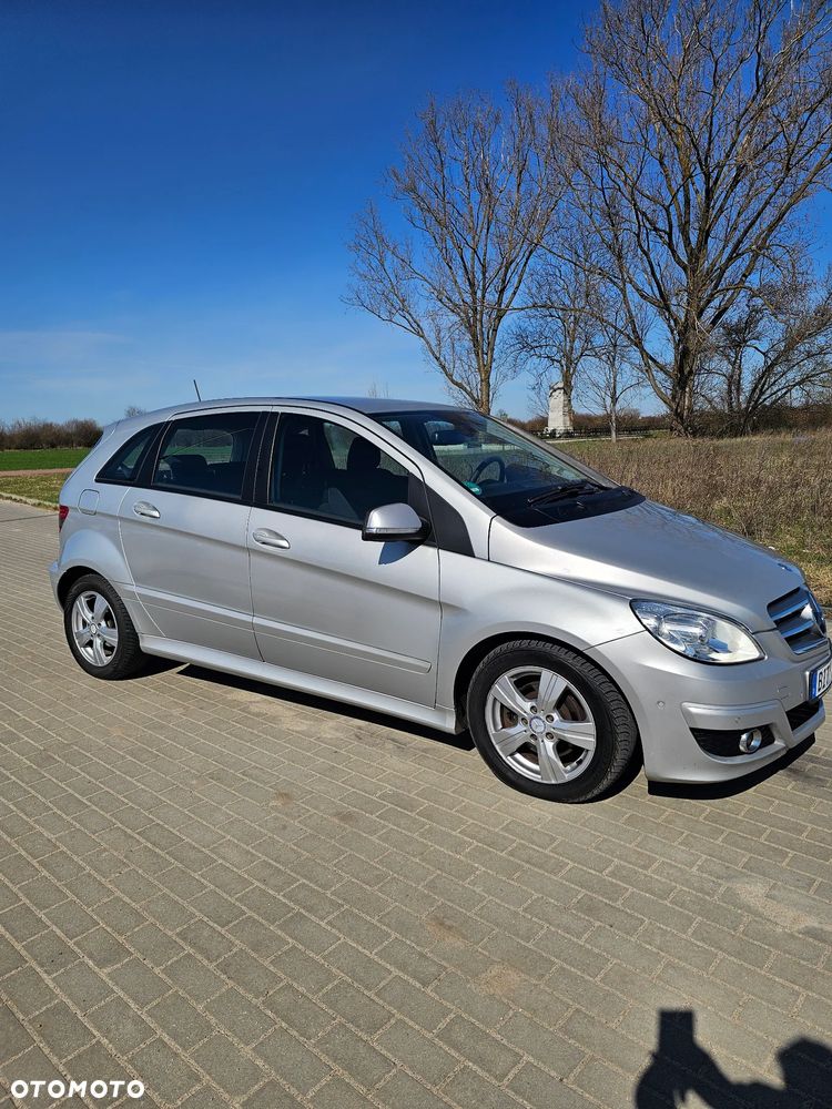 Mercedes-Benz Klasa B 180 CDI Autotronic - 3