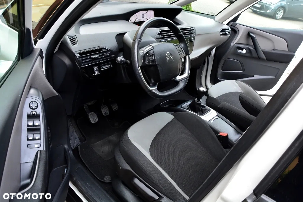 Citroën C4 Picasso 1.6 e-HDi Seduction - 6
