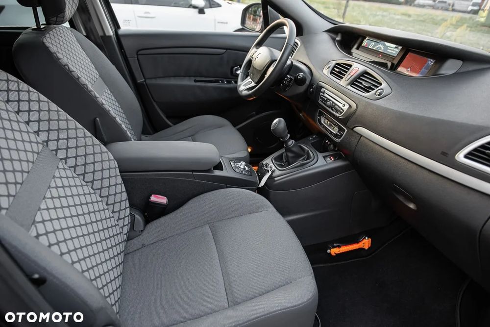 Renault Scenic - 27