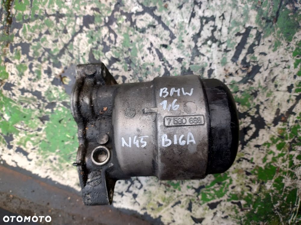 BMW E81 E87 1,6 16V N45B16A obudowa filtra oleju  7530668 - 1