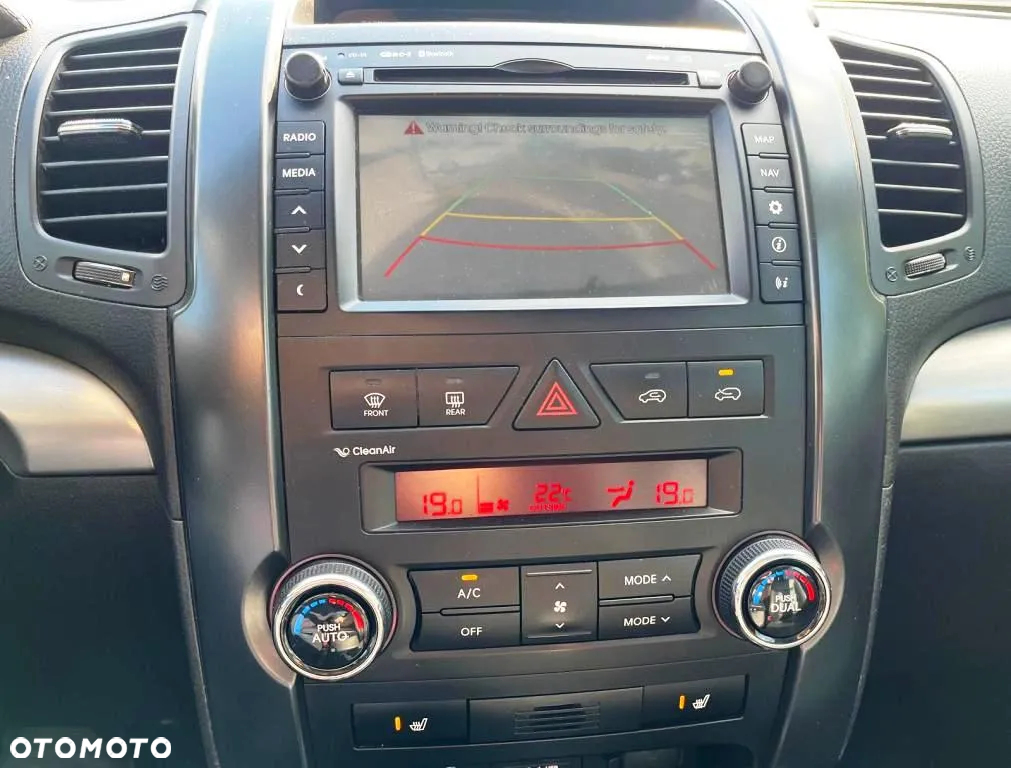 Kia Sorento 2.0 CRDI L 2WD - 34