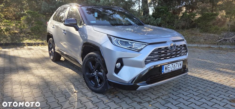 Toyota RAV4 - 1