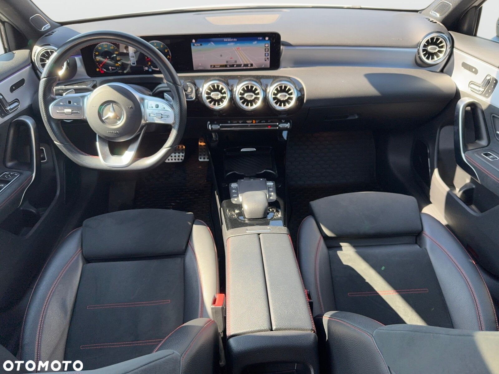 Mercedes-Benz Klasa A 250 AMG Line 7G-DCT - 20