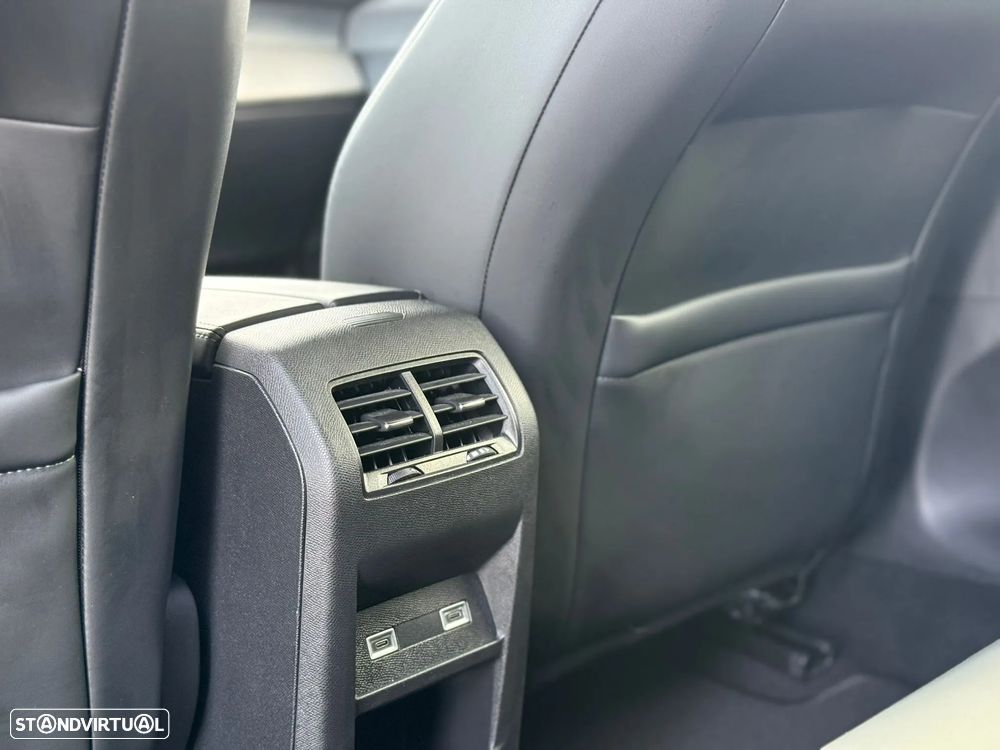 Peugeot 408 1.2 PureTech Allure EAT8 - 10