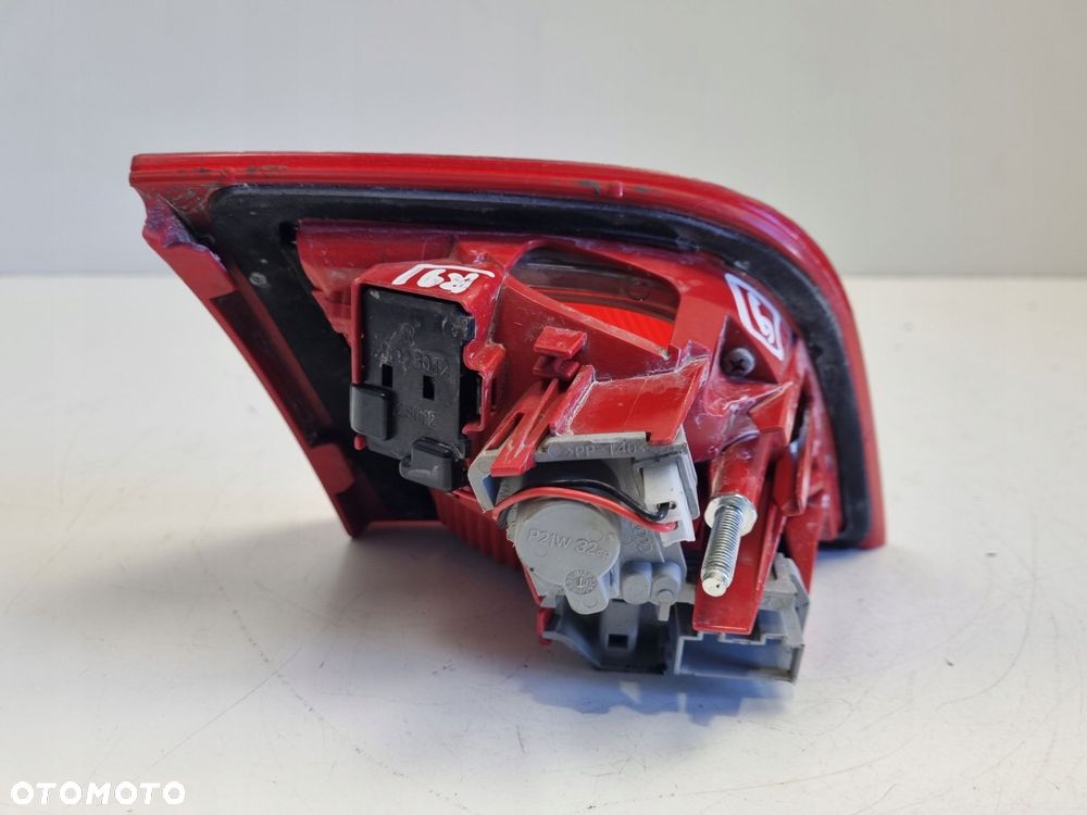 LAMPA PRAWA Audi A3 8P 03-08r TYLNA prawy tył PASAŻERA w klapę - 5
