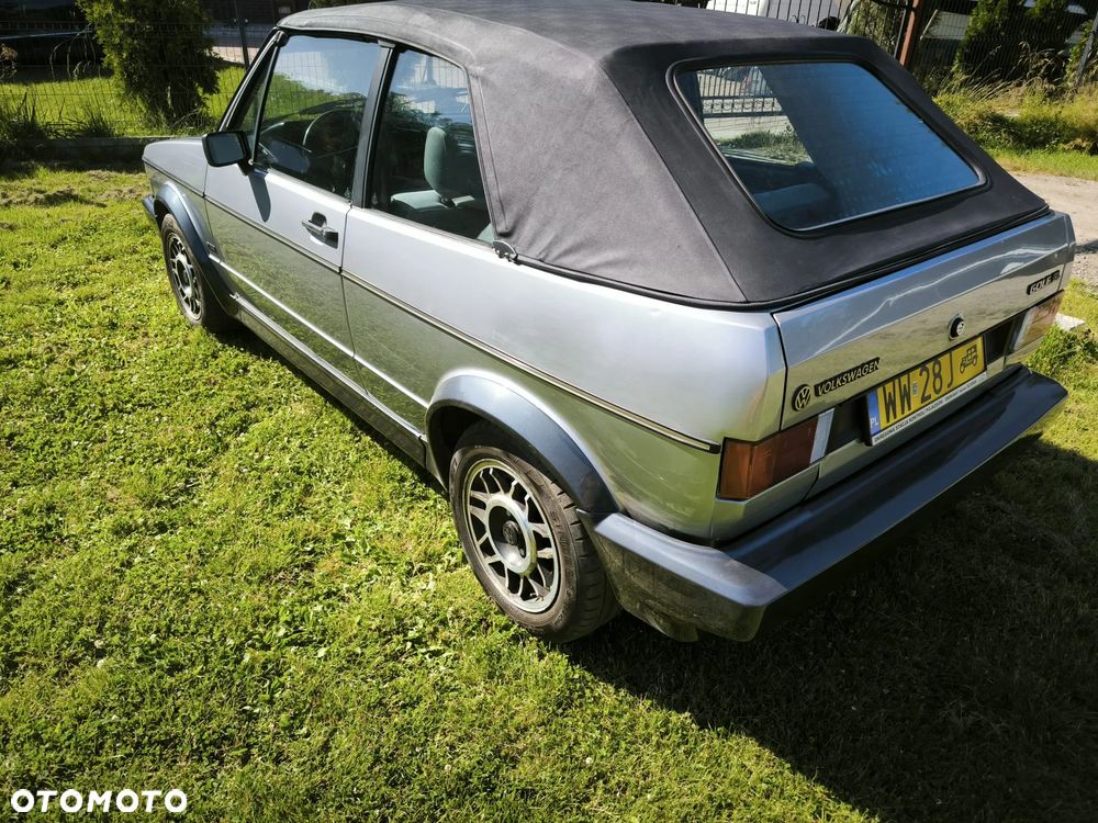 Volkswagen Golf Cabriolet 1.8 GL - 12