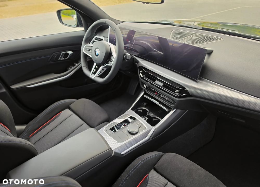 BMW Seria 3 320i xDrive M Sport - 31