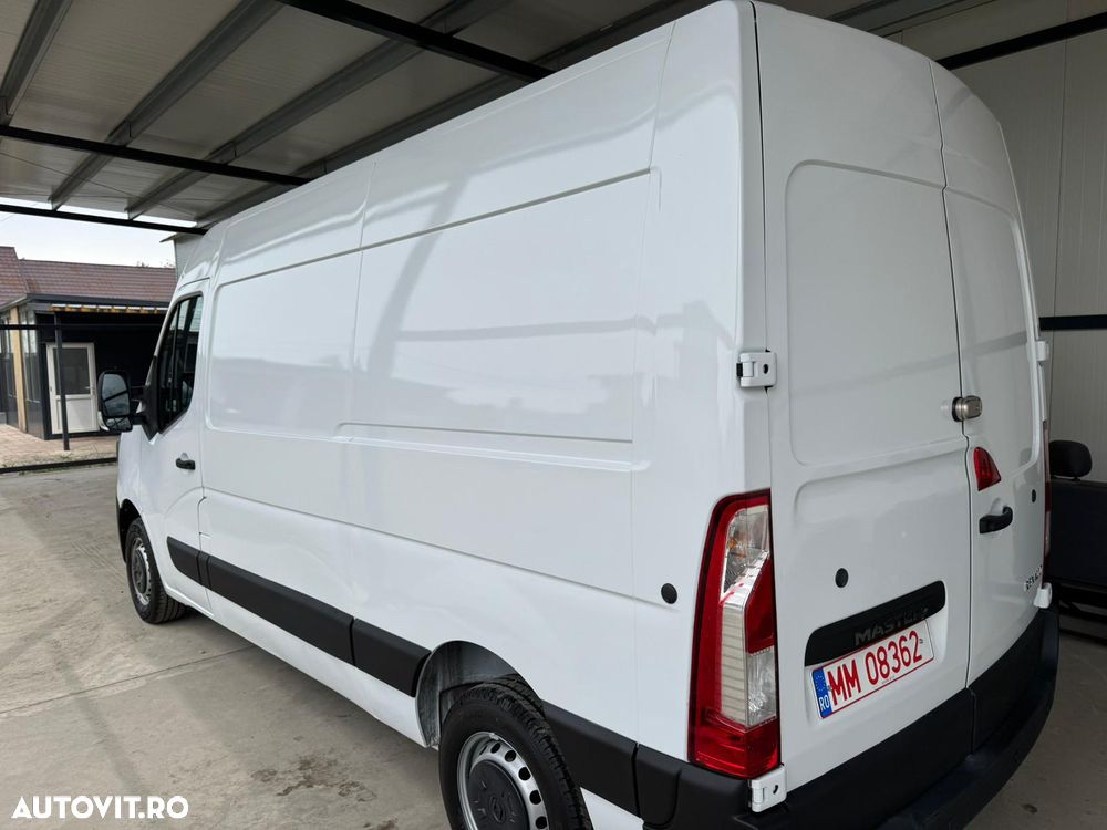 Renault Master - 11
